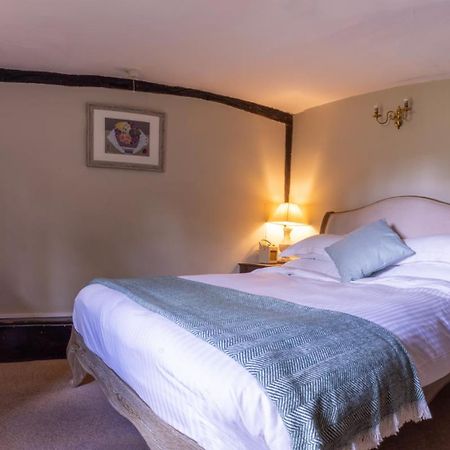 Sign Of The Angel Hotel Lacock Luaran gambar